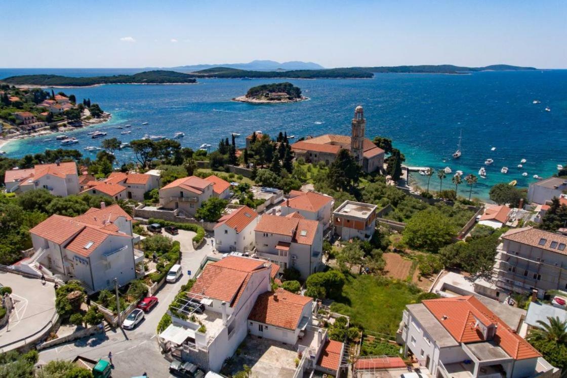 Apartments Jacky Hvar Town Eksteriør billede
